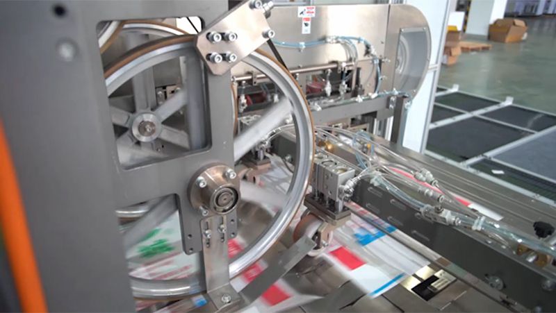 Устройство для транспортировки мешков